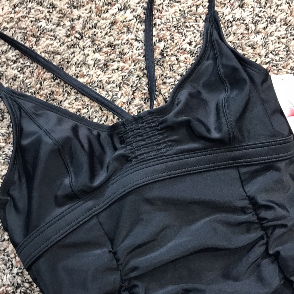 Athleta Smocked Ruched Black Tankini Swim Top Size 32 
B/C | NWT - Picture 2 of 7